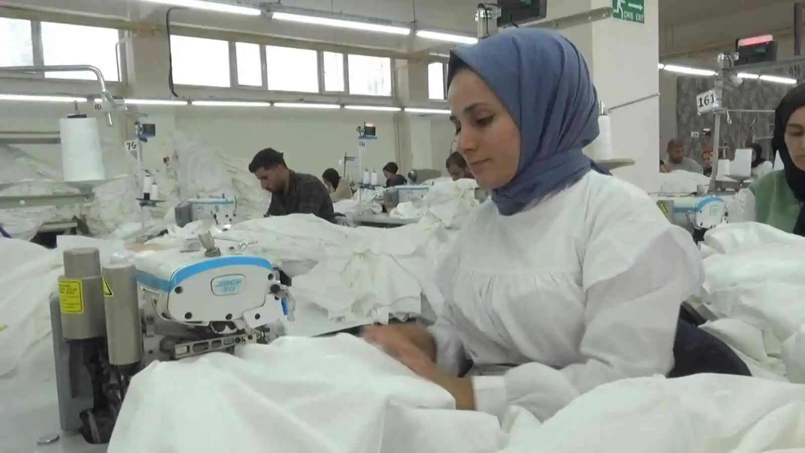 Muş’ta devlet destekli tekstil fabrikası 30 ülkeye ihracat yapıyor