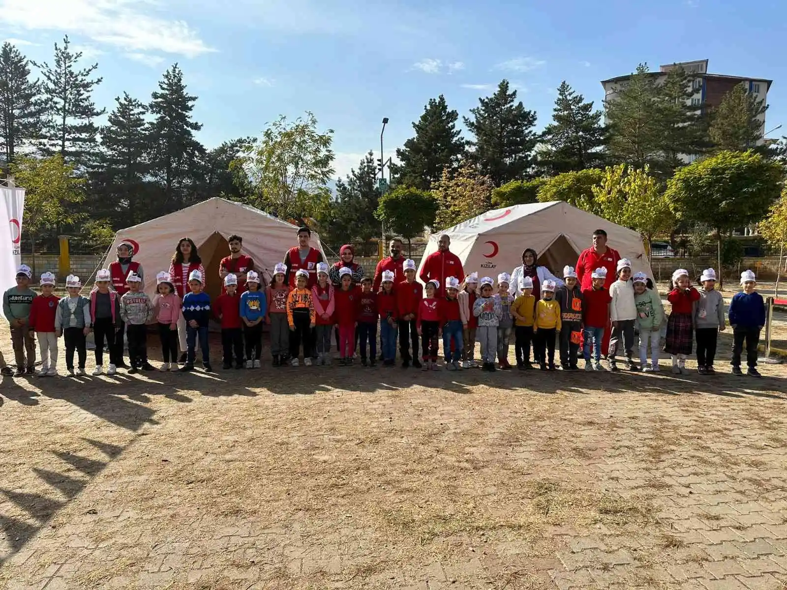 Muş’ta minik öğrencilere Kızılay ve afet konuları anlatıldı