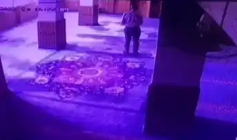 Namaz kılarken kalp krizi geçiren adam hayatını kaybetti, o anlar kameraya yansıdı