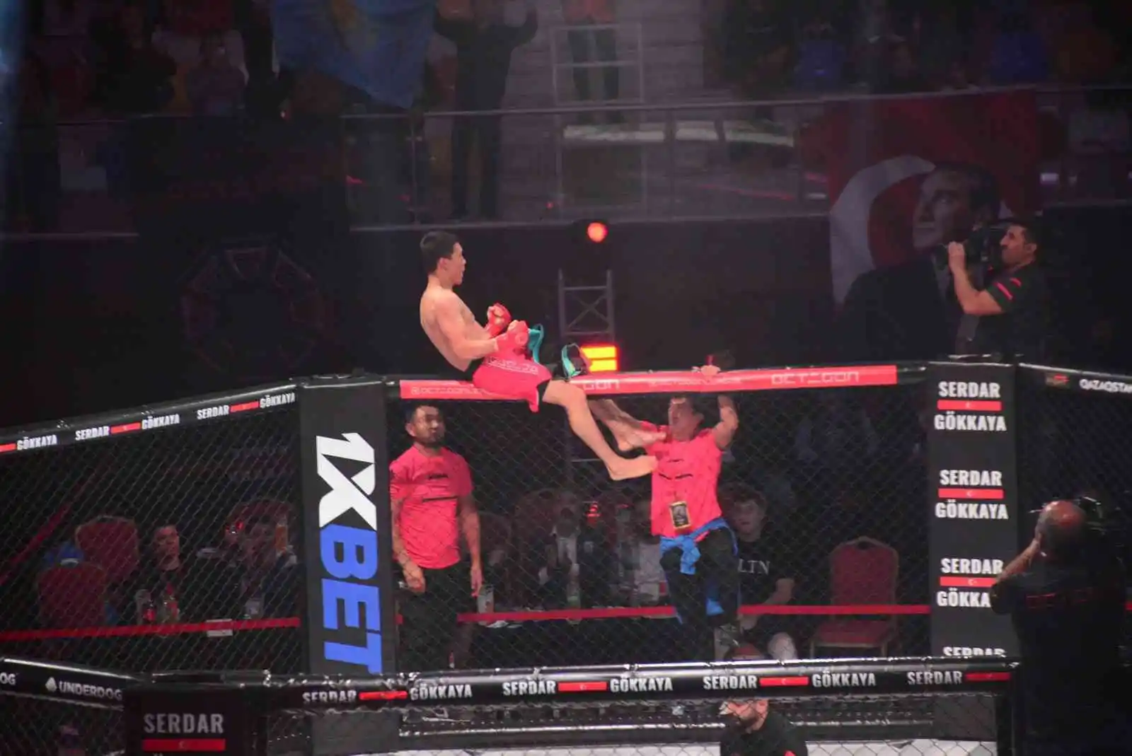 Octagon ligi ilk kez Türkiye’de yapıldı