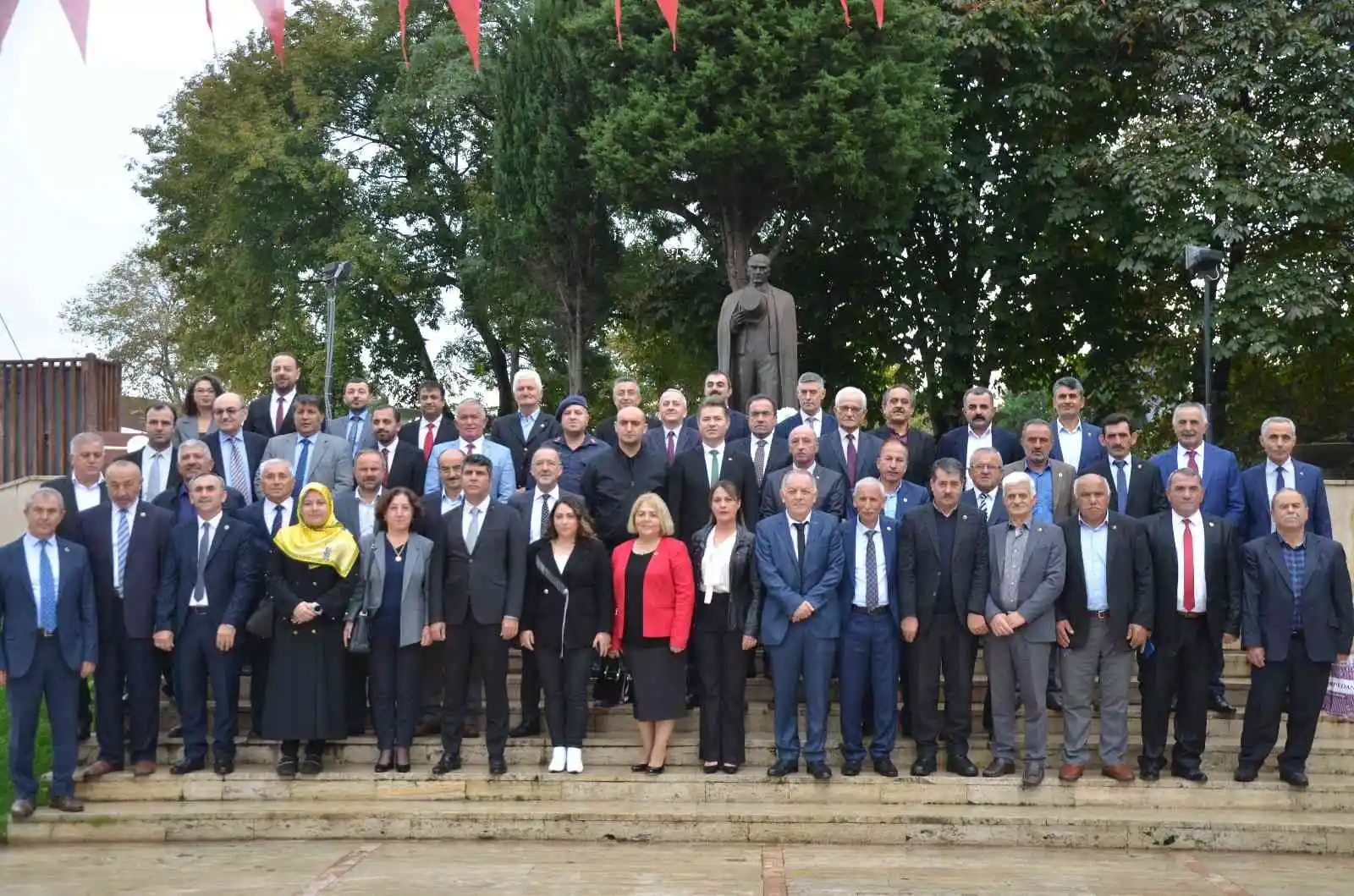 Ordu'da muhtarlar kendi günlerini kutladılar