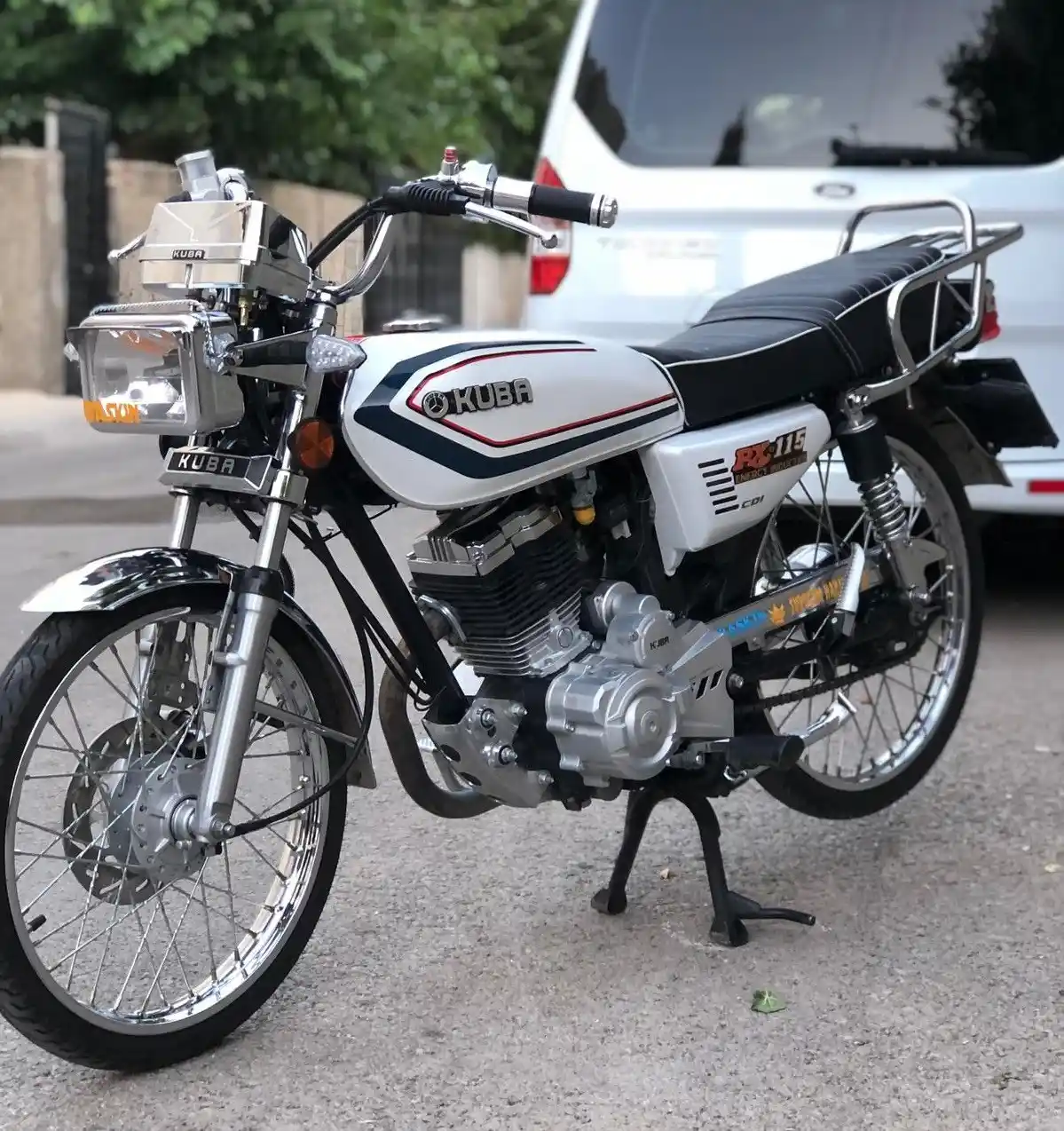Park halindeki motosiklet çalındı