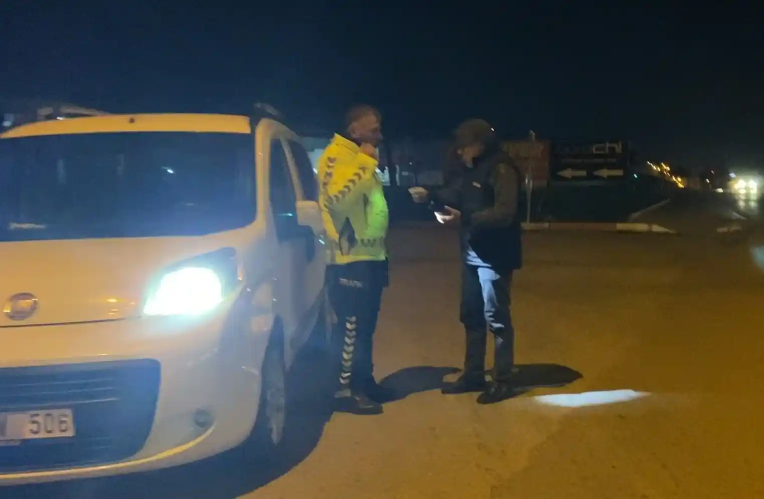 Polise yakalanan ehliyetsiz sürücü: 4 kere dosya yaktım