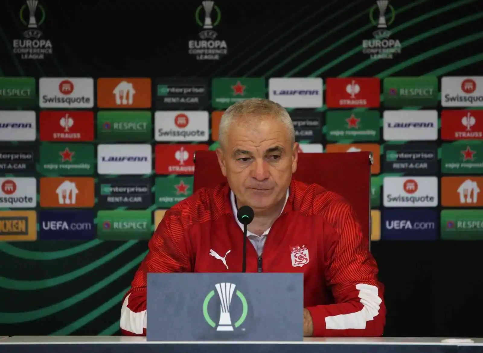 Rıza Çalımbay: “Takımımla gurur duyuyorum”