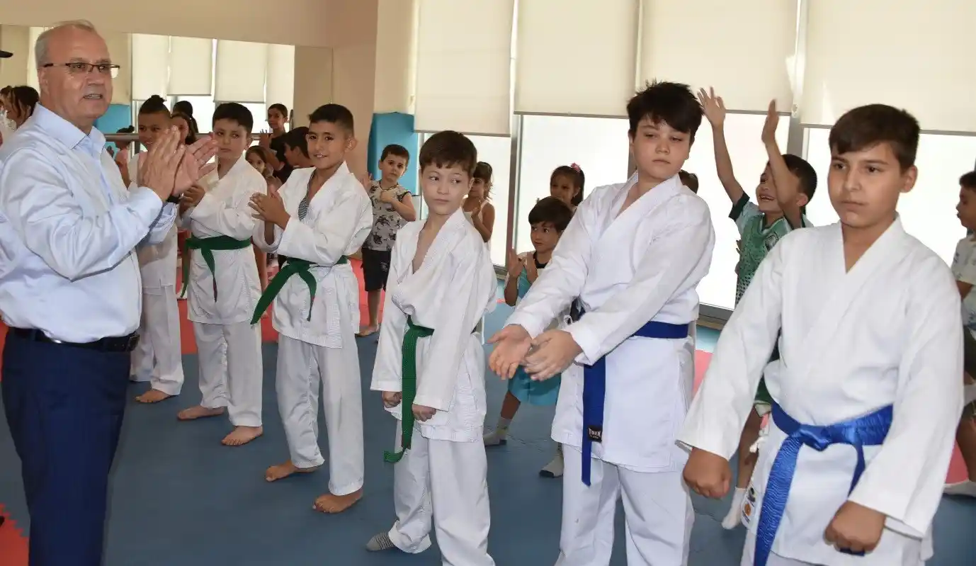 Salihli'de 35 branşta kurs düzenleniyor

