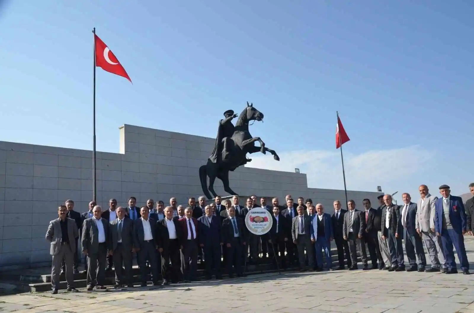 Sarıkamış’ta Muhtarlar Günü kutlandı