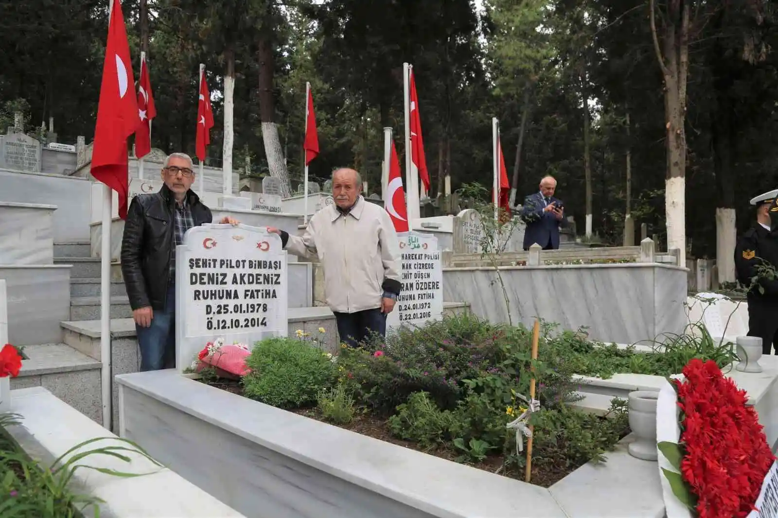 Şehit Deniz Akdeniz mezarı başında anıldı
