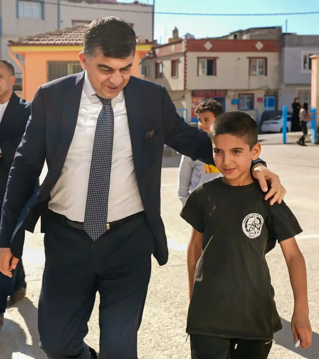 Şehitkamil’de öğrencilere enstrüman desteği