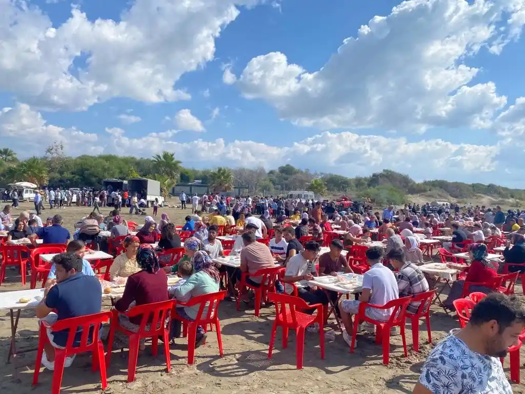 Seydikemer’de 20 yıldır bir araya gelip dua ediyorlar
