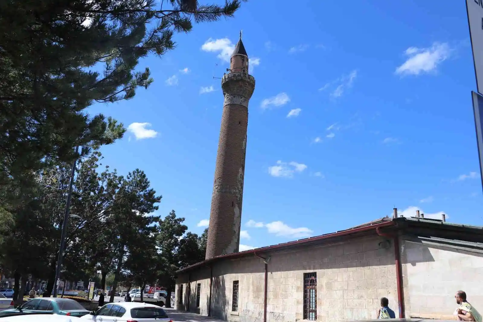 Sivas’ın Pisa Kulesi, eğimi korunarak restore edilecek
