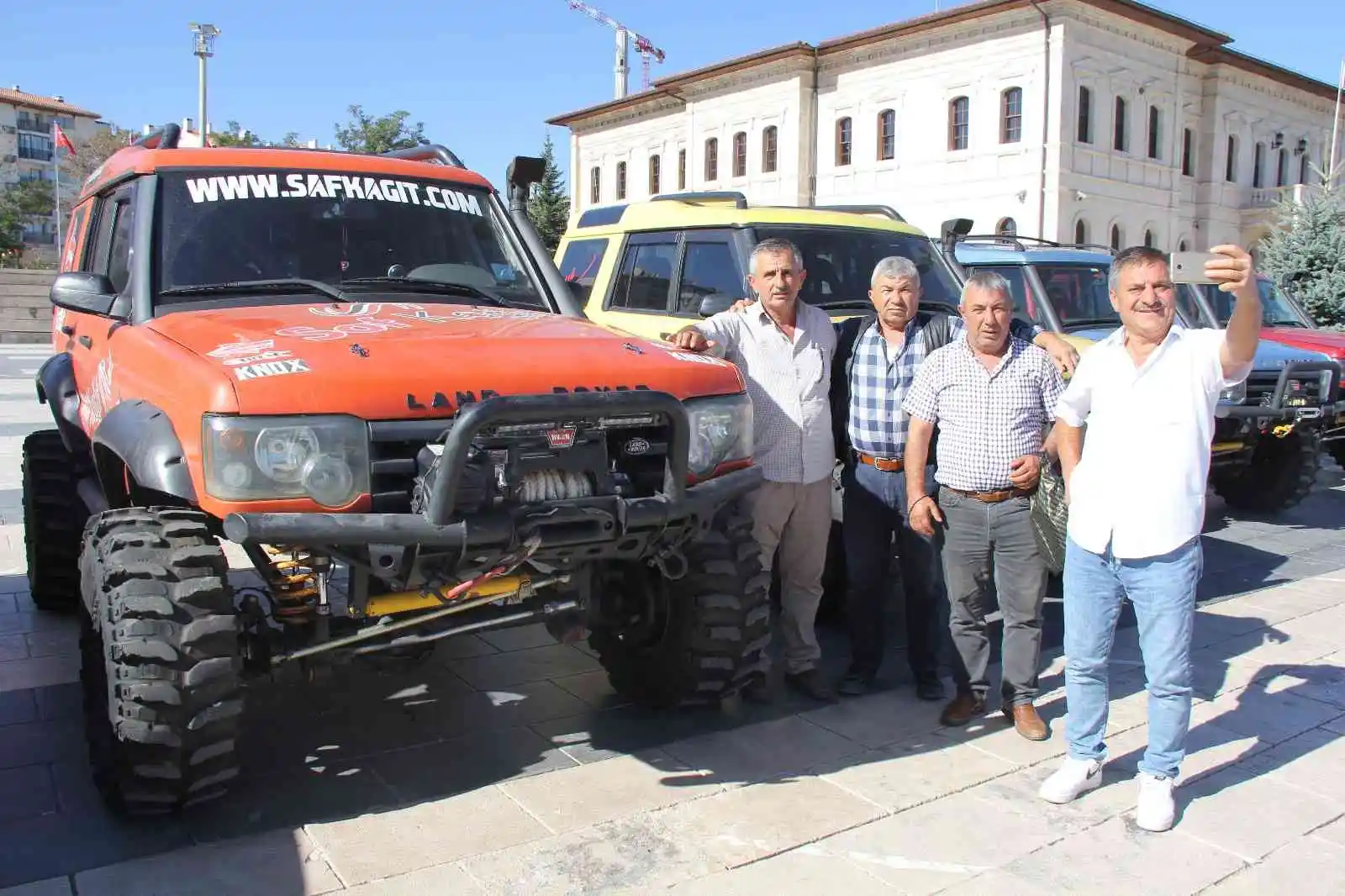 Sivas'ta Off Road araçları sergisine yoğun ilgi
