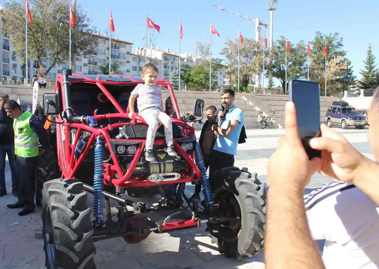 Sivas’ta Off Road araçları sergisine yoğun ilgi
