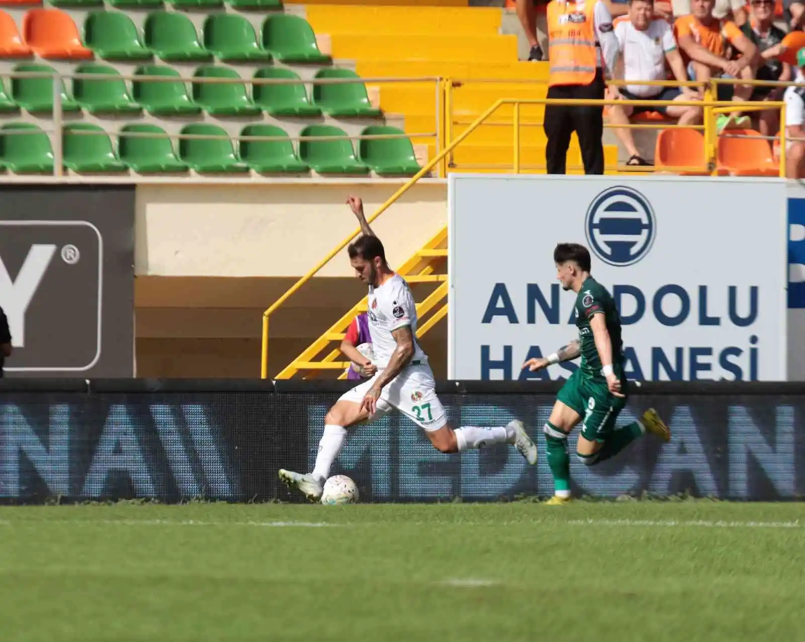 Spor Toto Süper Lig: Corendon Alanyaspor: 0 - Giresunspor: 0 (İlk yarı)
