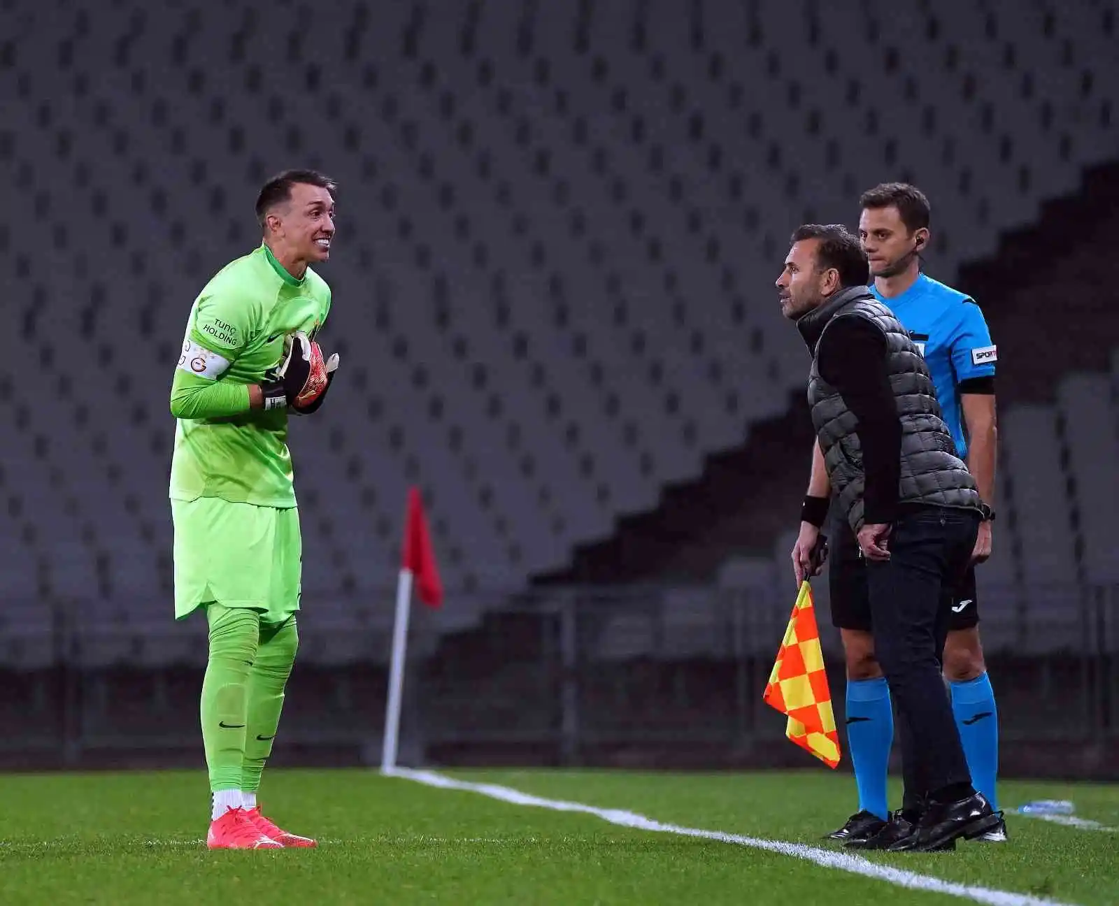 Spor Toto Süper Lig: Fatih Karagümrük: 0 - Galatasaray: 0 (İlk yarı)
