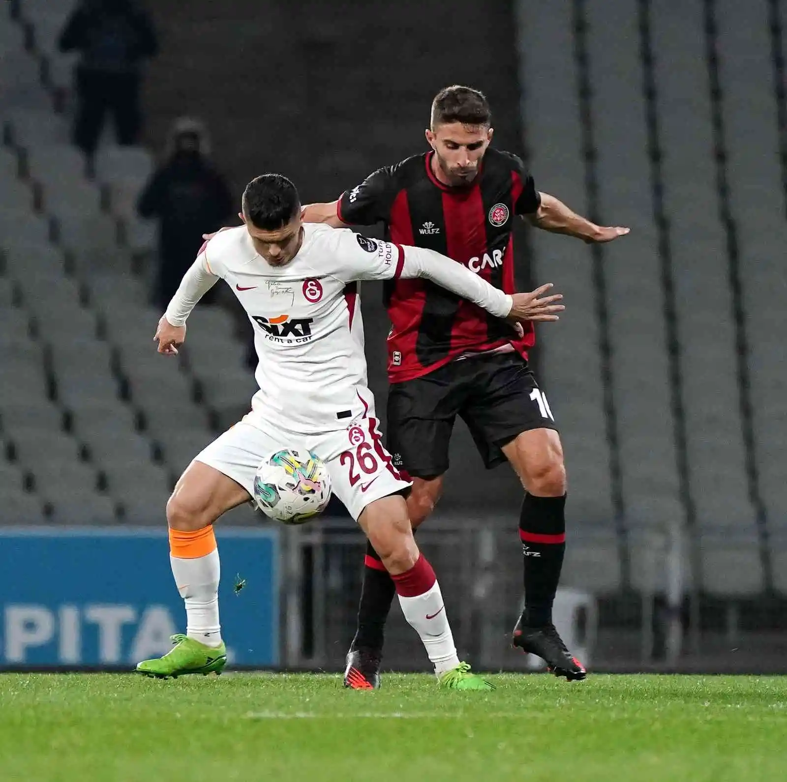 Spor Toto Süper Lig: Fatih Karagümrük: 0 - Galatasaray: 0 (İlk yarı)
