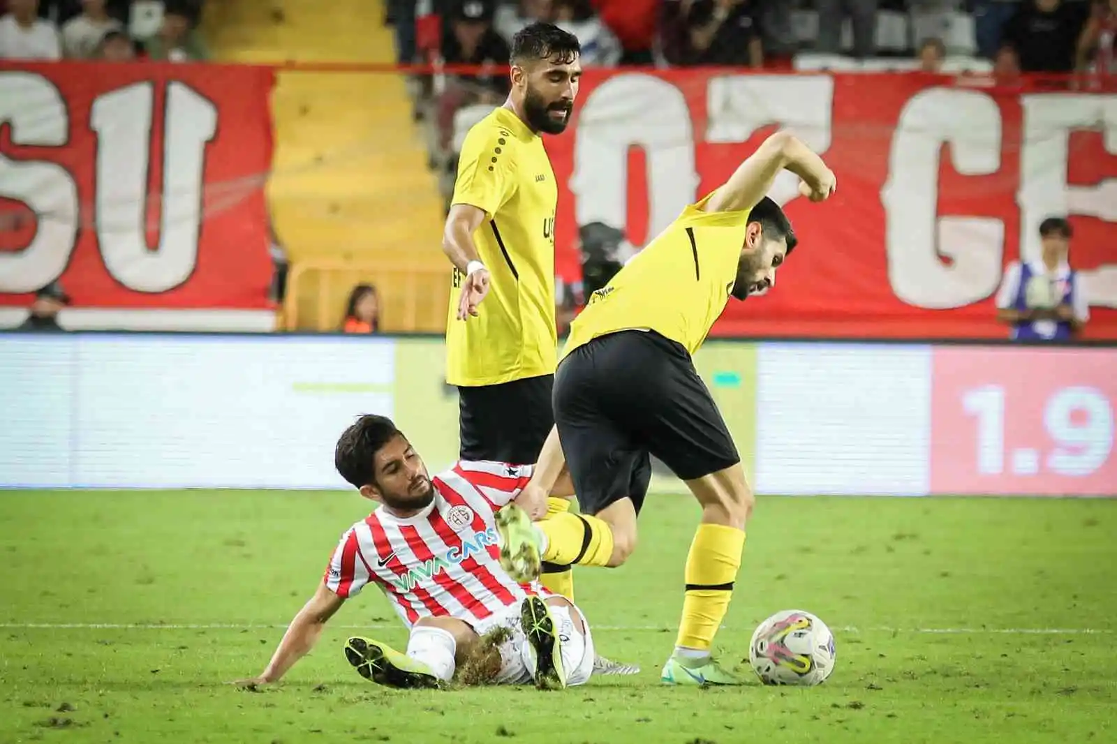 Spor Toto Süper Lig: FTA Antalyaspor: 2 - İstanbulspor: 1 (Maç sonucu)