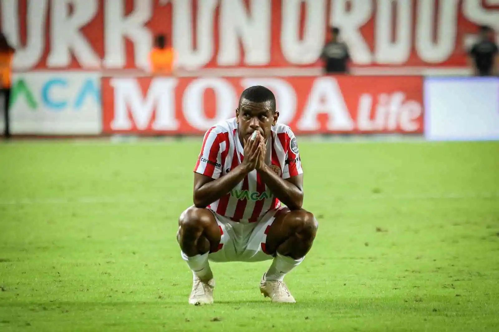 Spor Toto Süper Lig: FTA Antalyaspor: 2 - İstanbulspor: 1 (Maç sonucu)
