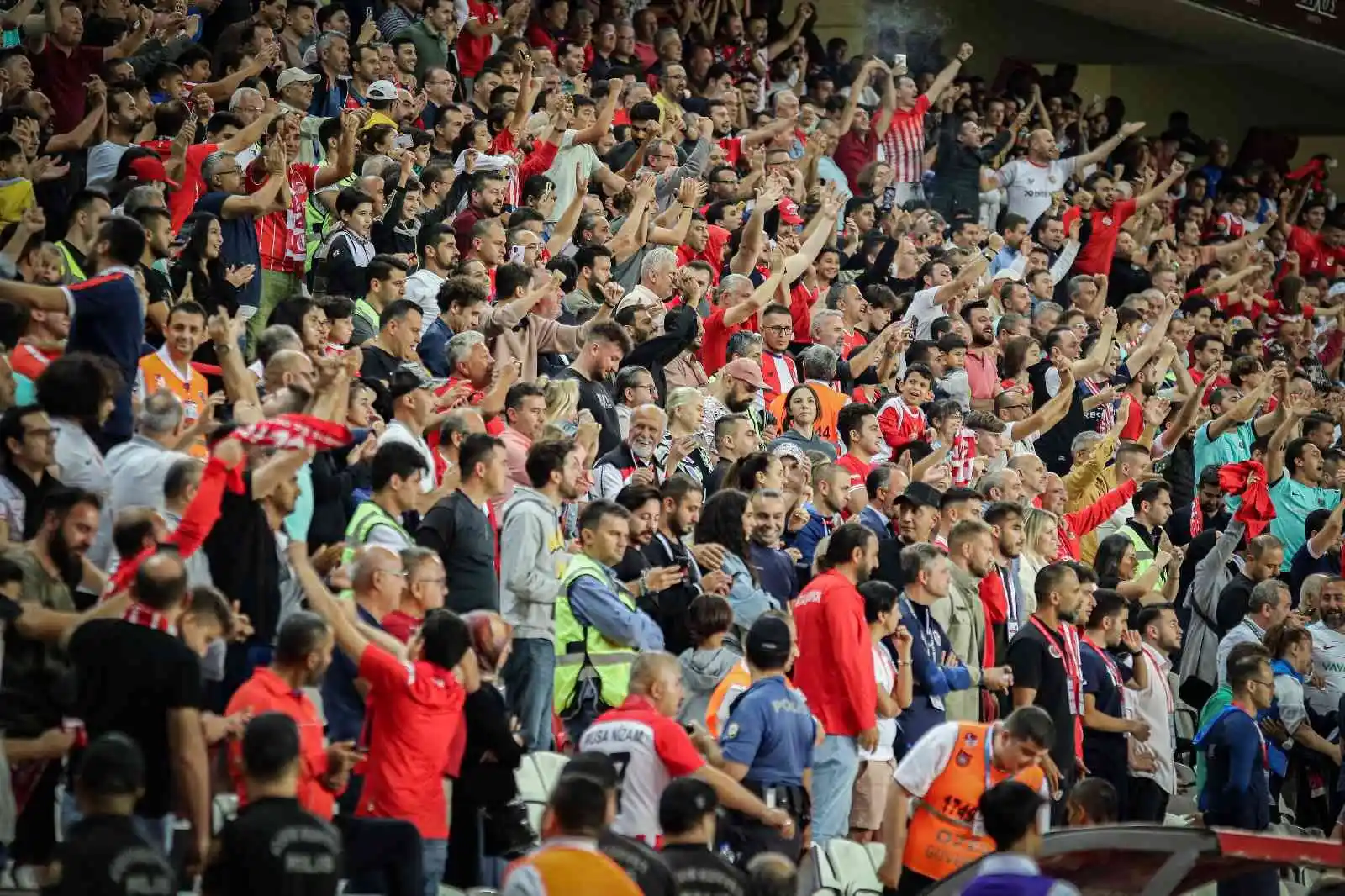 Spor Toto Süper Lig: FTA Antalyaspor: 2 - İstanbulspor: 1 (Maç sonucu)