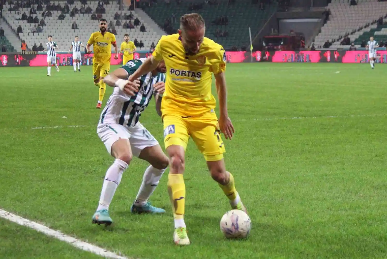 Spor Toto Süper Lig: Giresunspor: 0 - MKE Ankaragücü: 0 (İlk yarı)
