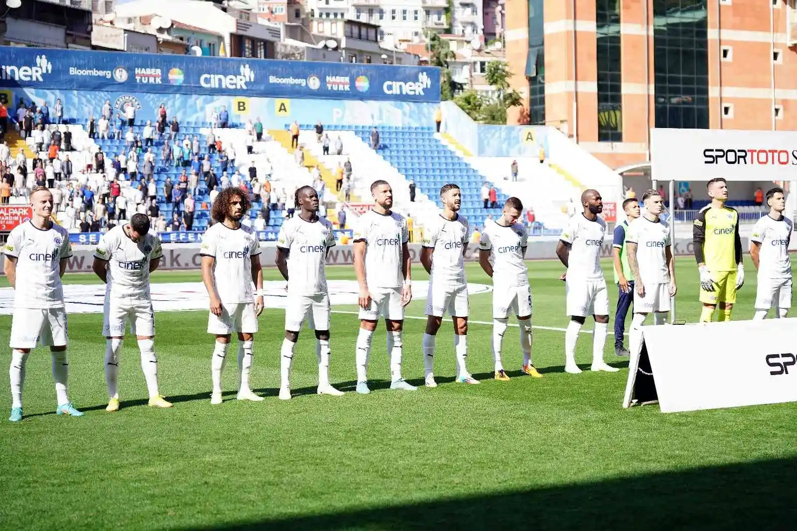 Spor Toto Süper Lig: Kasımpaşa: 0 - Gaziantep FK: 0 (Maç devam ediyor)
