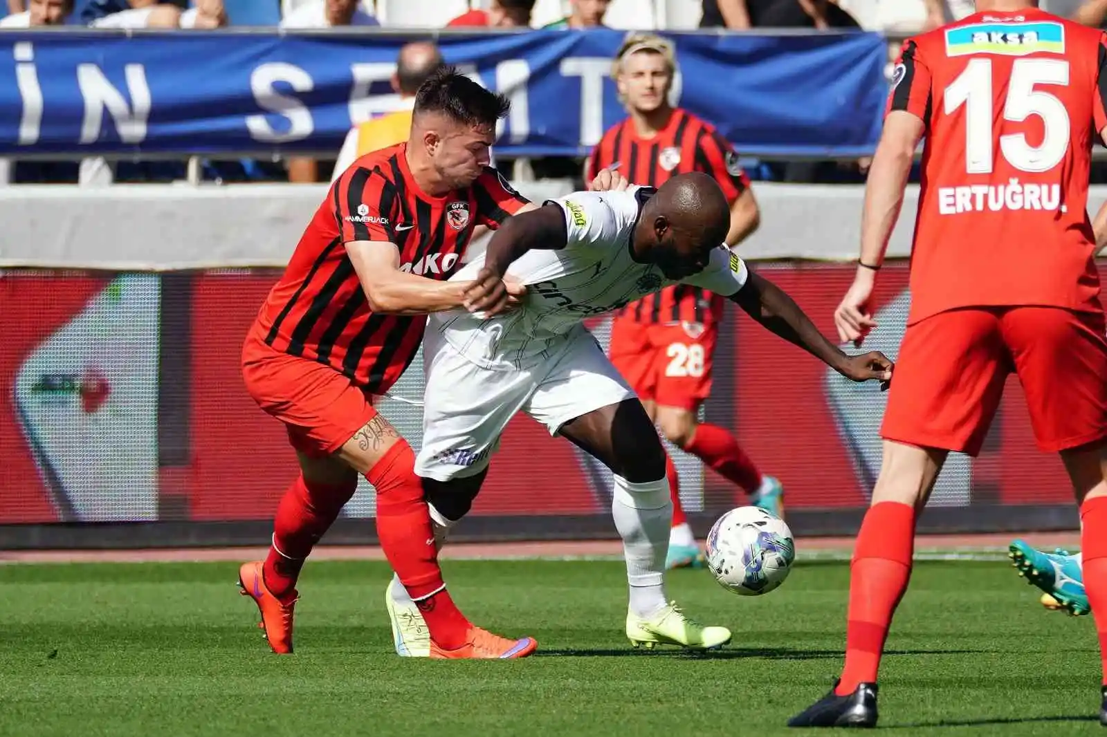 Spor Toto Süper Lig: Kasımpaşa: 0 - Gaziantep FK: 0 (Maç devam ediyor)
