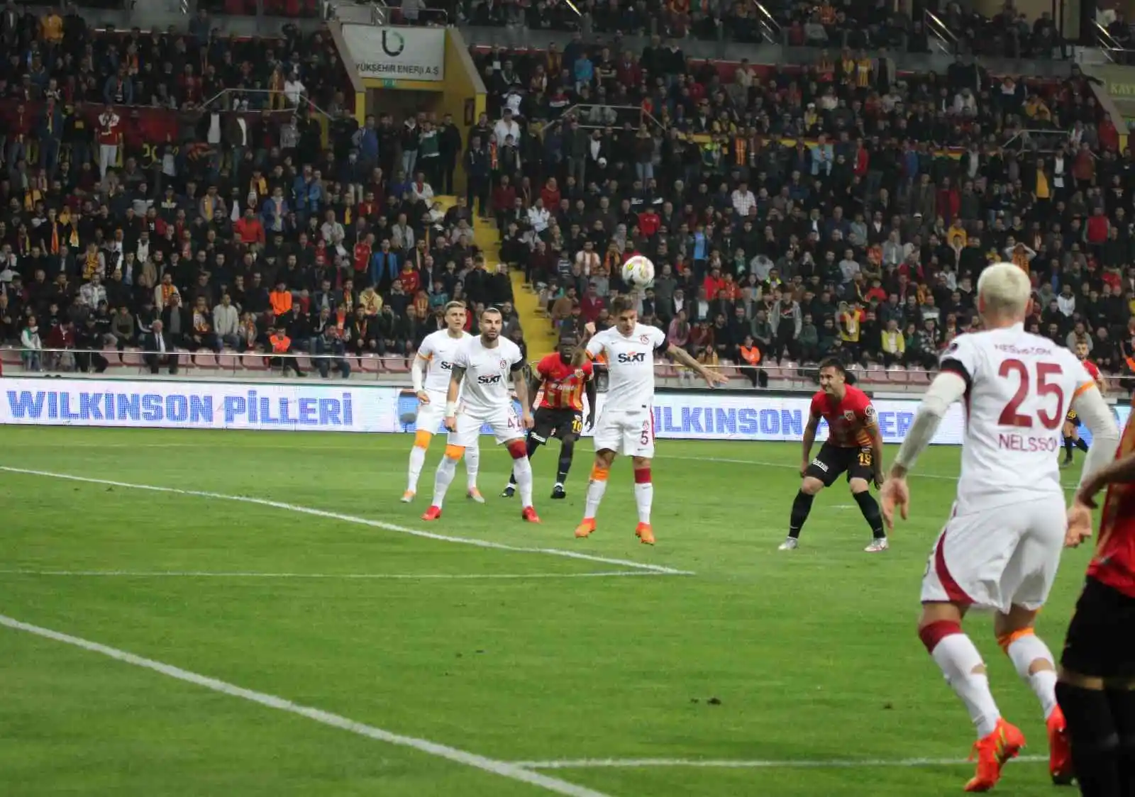Spor Toto Süper Lig: Kayserispor: 0 - Galatasaray: 0 (Maç devam ediyor)