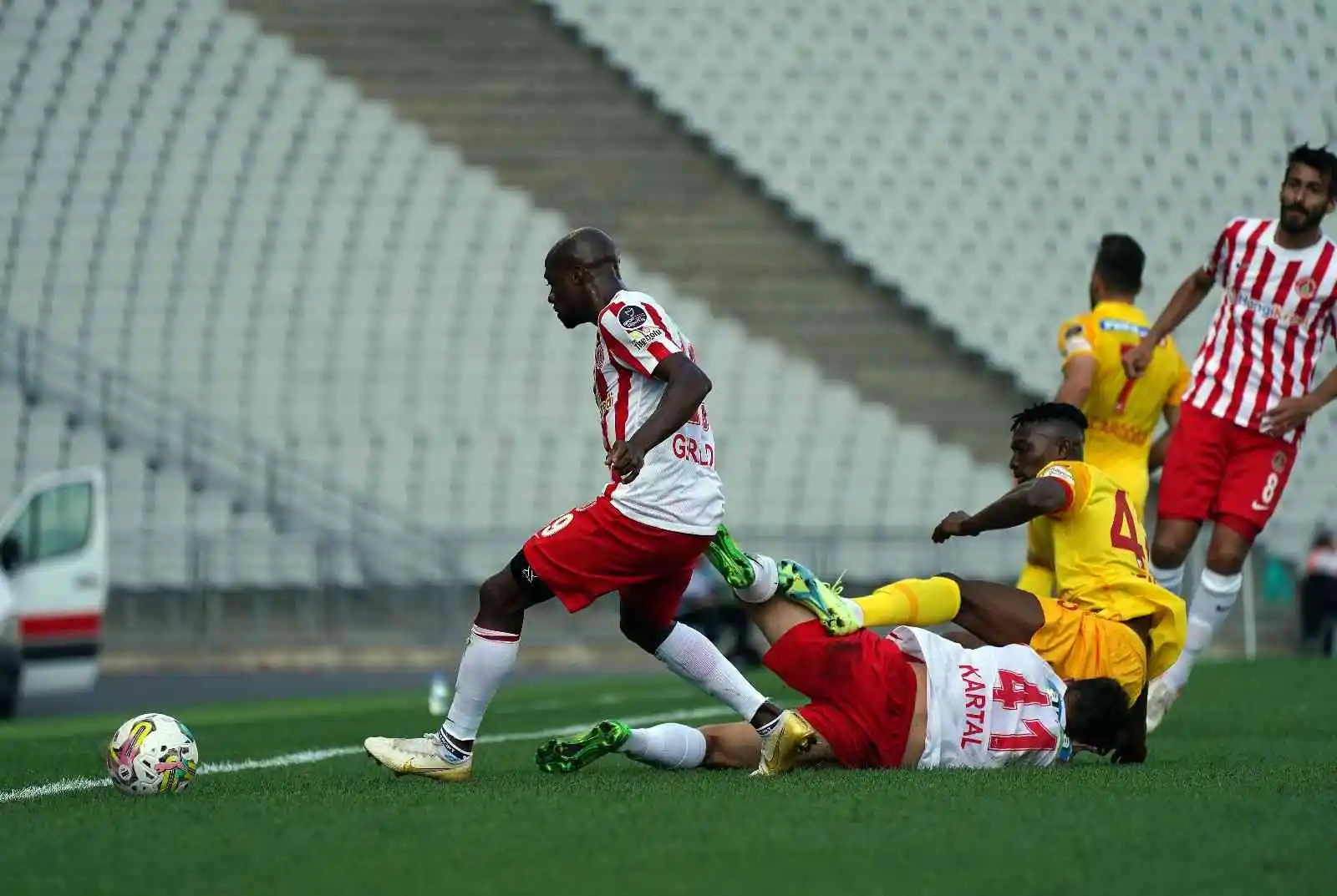 Spor Toto Süper Lig: Ümraniyespor: 2 - Kayserispor: 2 (Maç sonucu)
