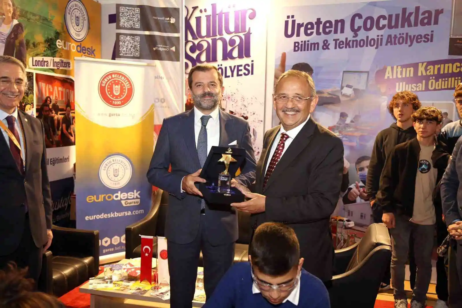 Tam Bana Göre Gençlik Festivali'nden Gürsu Belediyesi'ne ödül