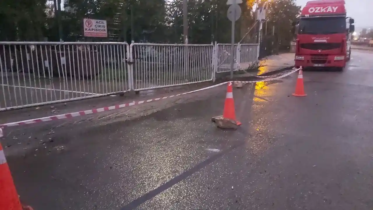 Tartıştığı şahsı yaralamasına engel olmaya çalıştı, babasının ölümüne neden oldu