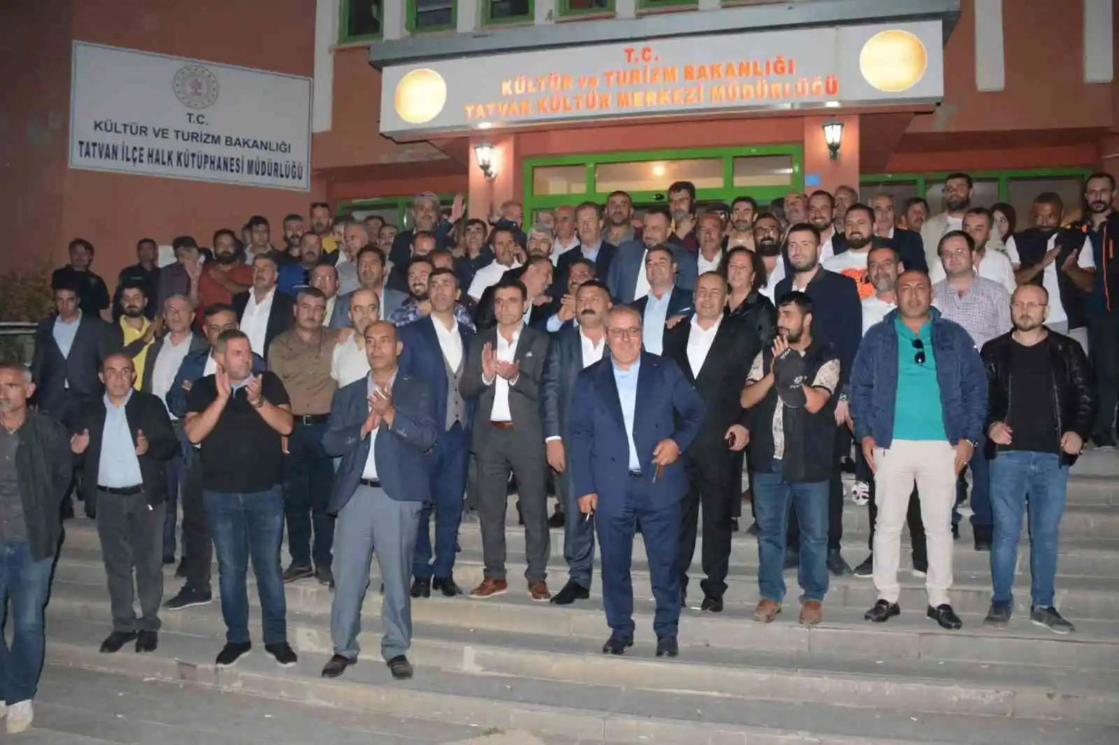 TATSO’da Bilal Adabağ güven tazeledi