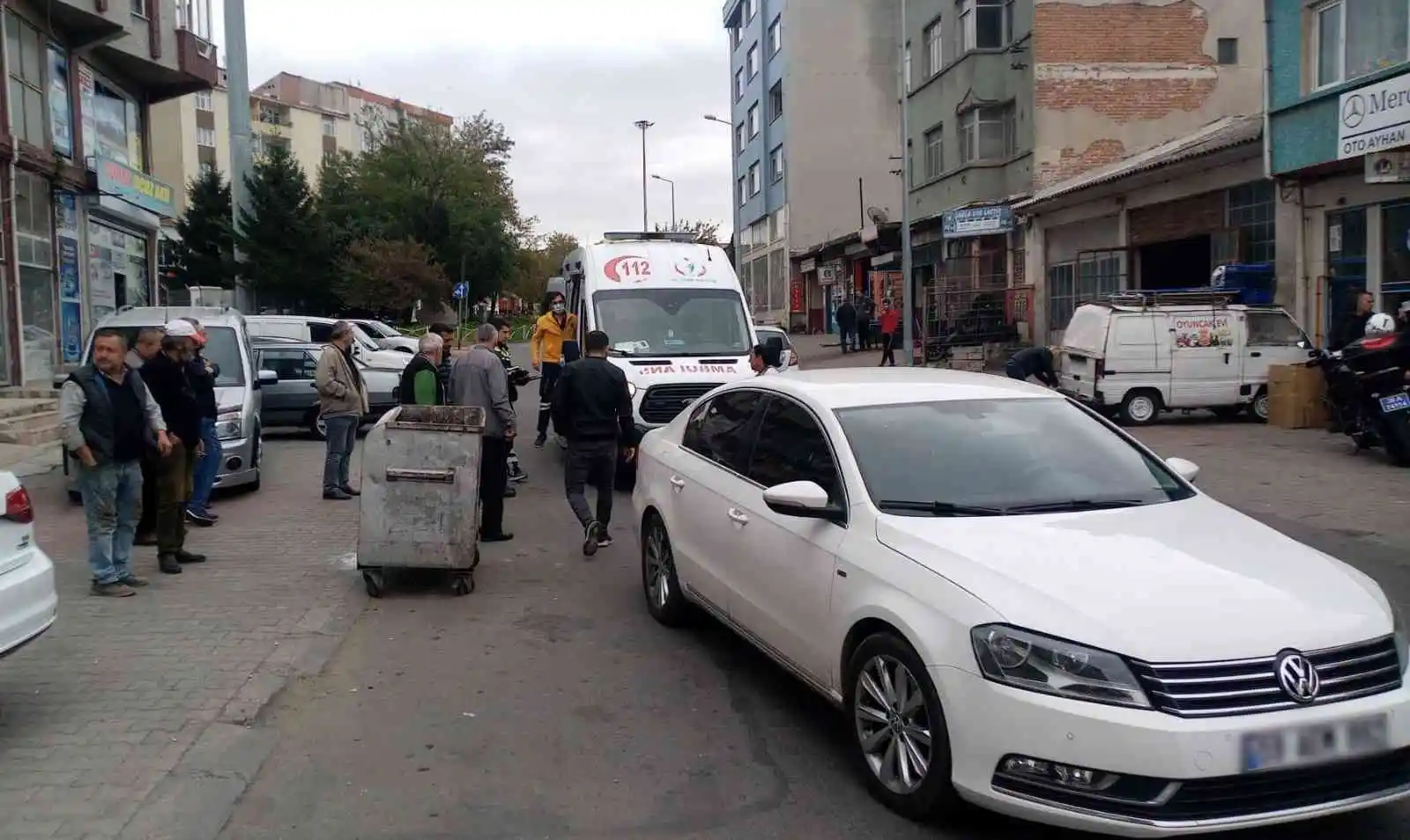 Ters yöne giren sürücü engelli vatandaşa çarptı
