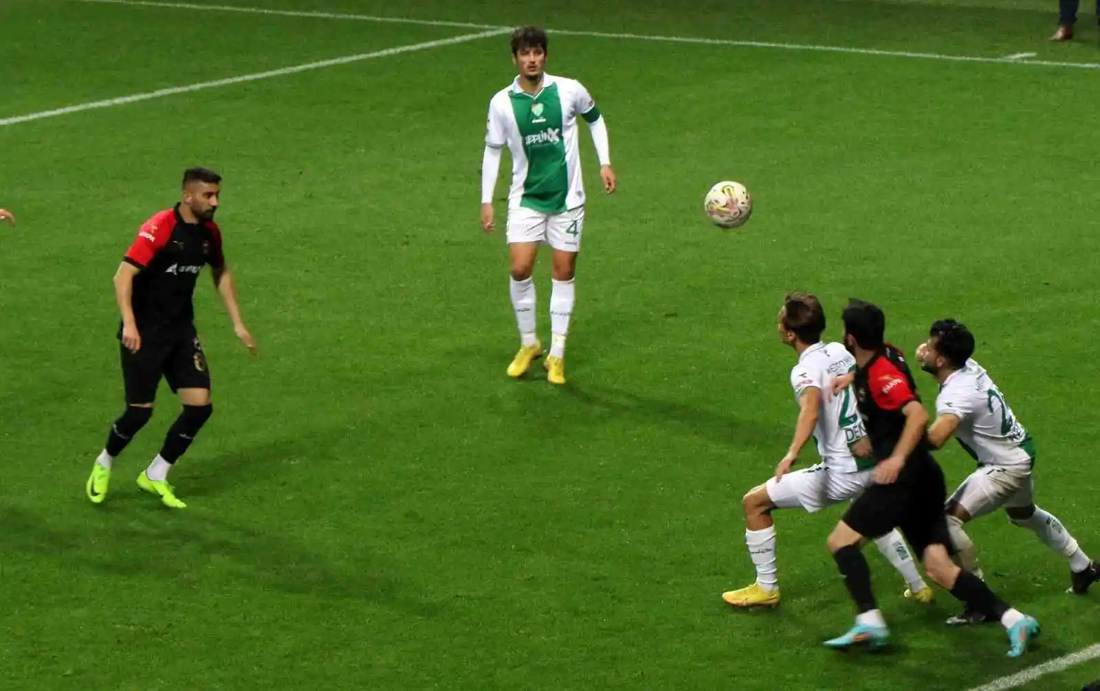 TFF 2. Lig: 24Erzincanspor: 2 - Bursaspor: 0