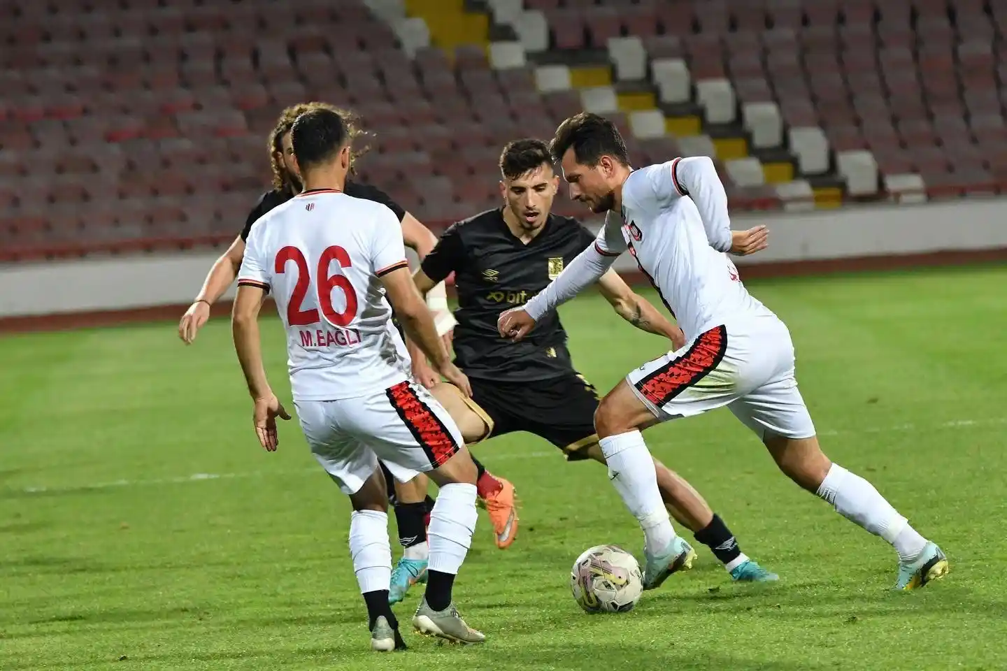 TFF 2. Lig: Balıkesirspor: 0 - Uşakspor: 1