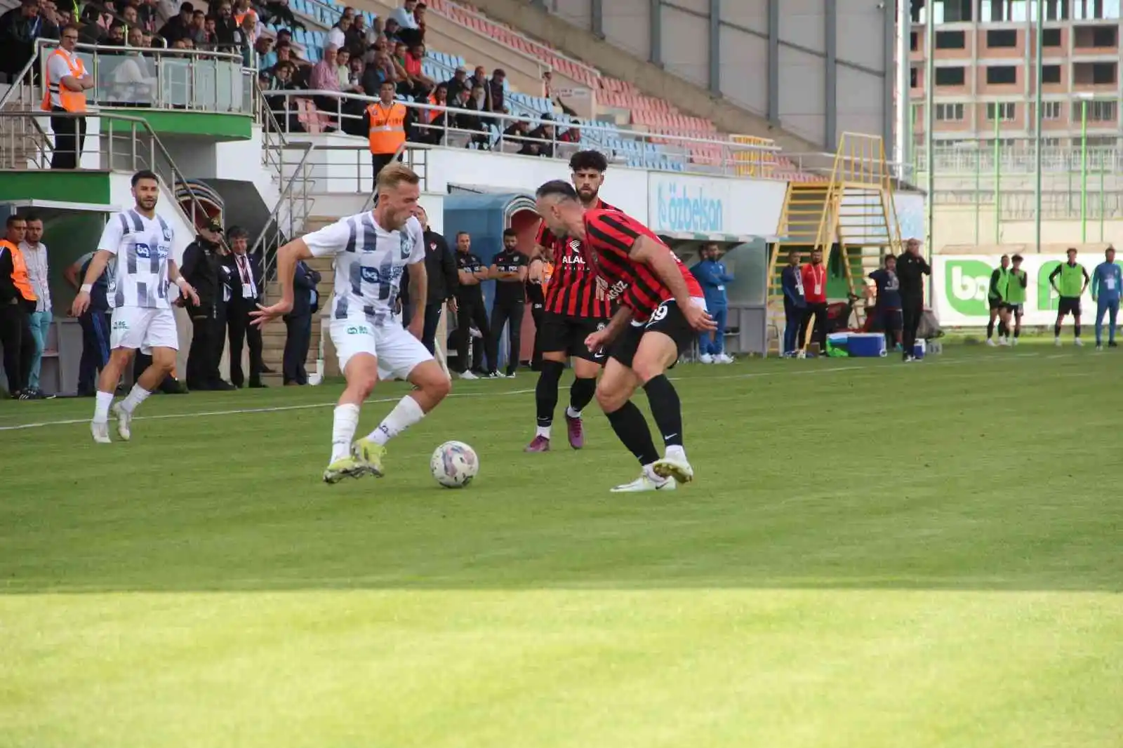 TFF 2. Lig: Sivas Belediyespor: 0 - Çorum FK: 2