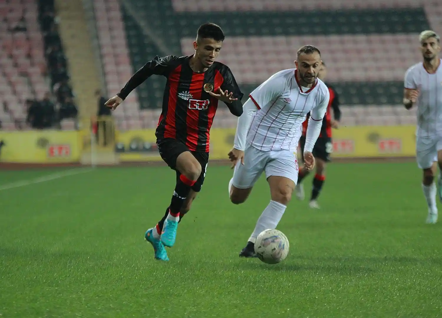 TFF 3. Lig: Eskişehirspor: 1 - Edirnespor: 3
