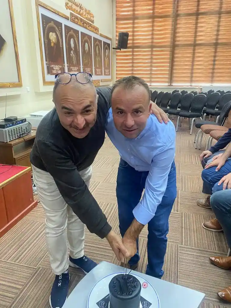 Türkiye gazetesi dağıtıcıları buluştu