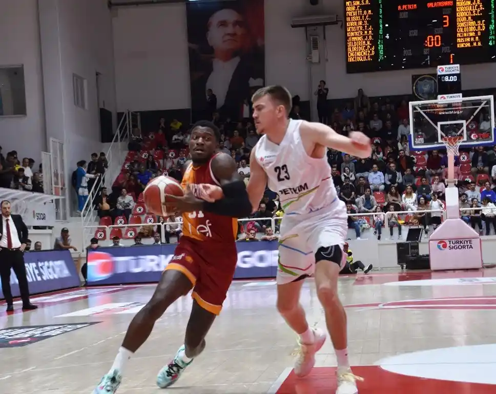 Türkiye Sigorta Basketbol Süper Ligi: Aliağa Petkimspor: 66 - Galatasaray Nef: 84