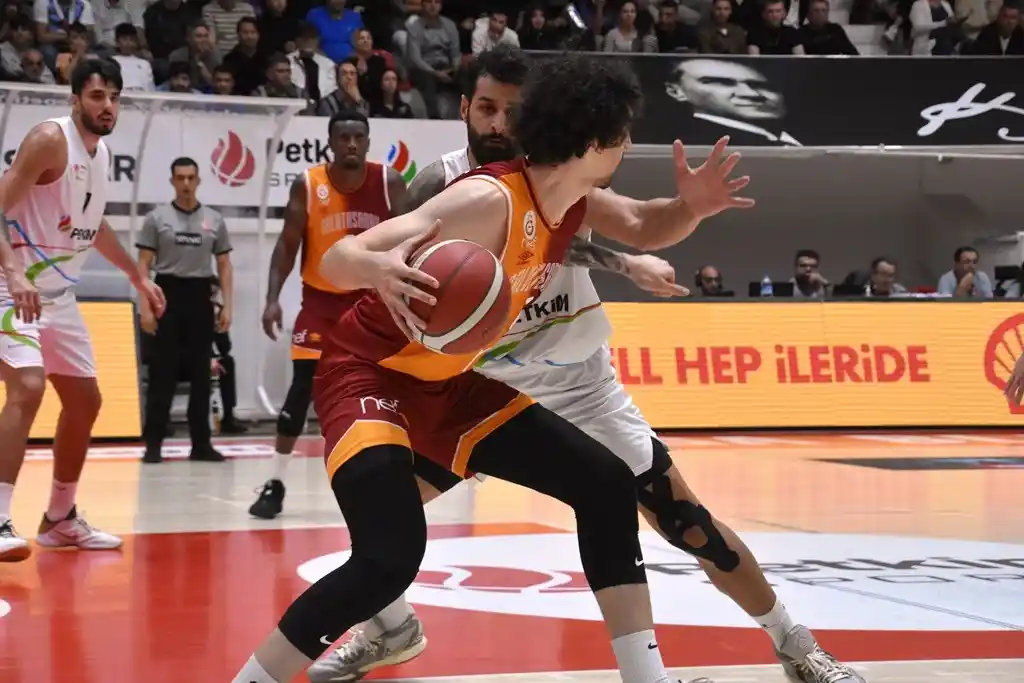 Türkiye Sigorta Basketbol Süper Ligi: Aliağa Petkimspor: 66 - Galatasaray Nef: 84