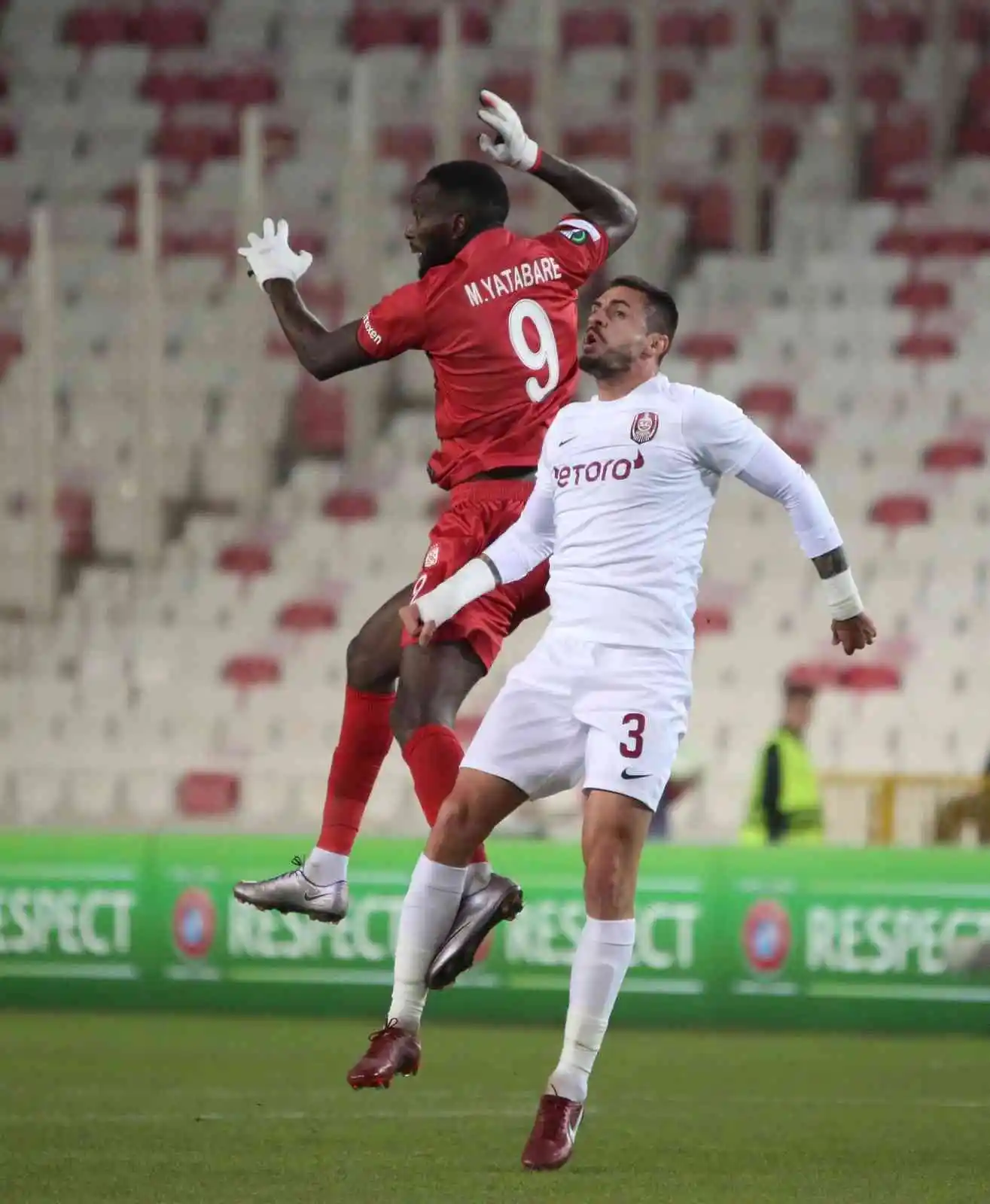 UEFA Avrupa Konferans Ligi: Sivasspor: 3 - CFR Cluj: 0 (Maç sonucu)
