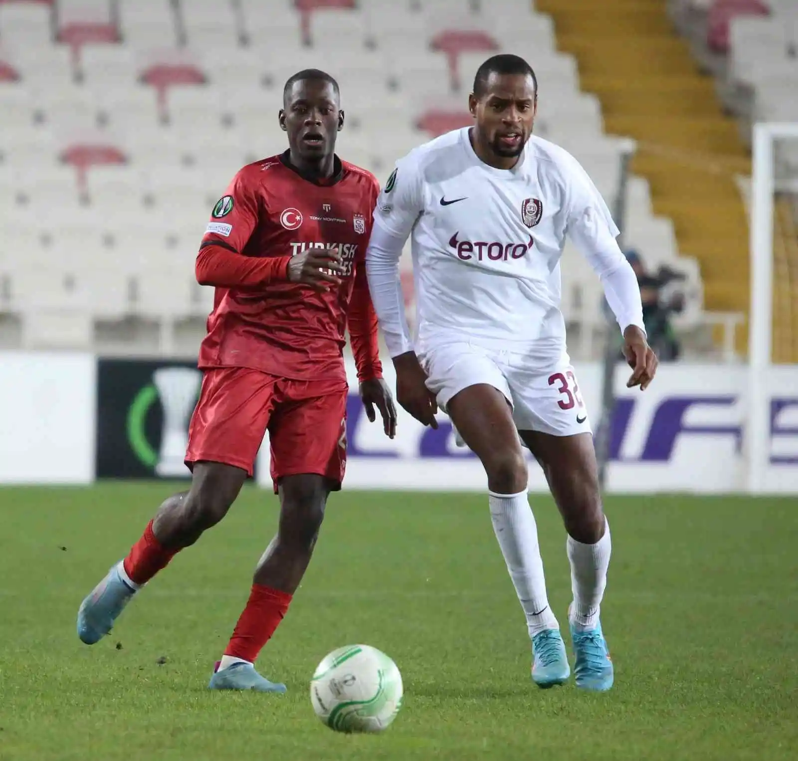 UEFA Avrupa Konferans Ligi: Sivasspor: 3 - CFR Cluj: 0 (Maç sonucu)
