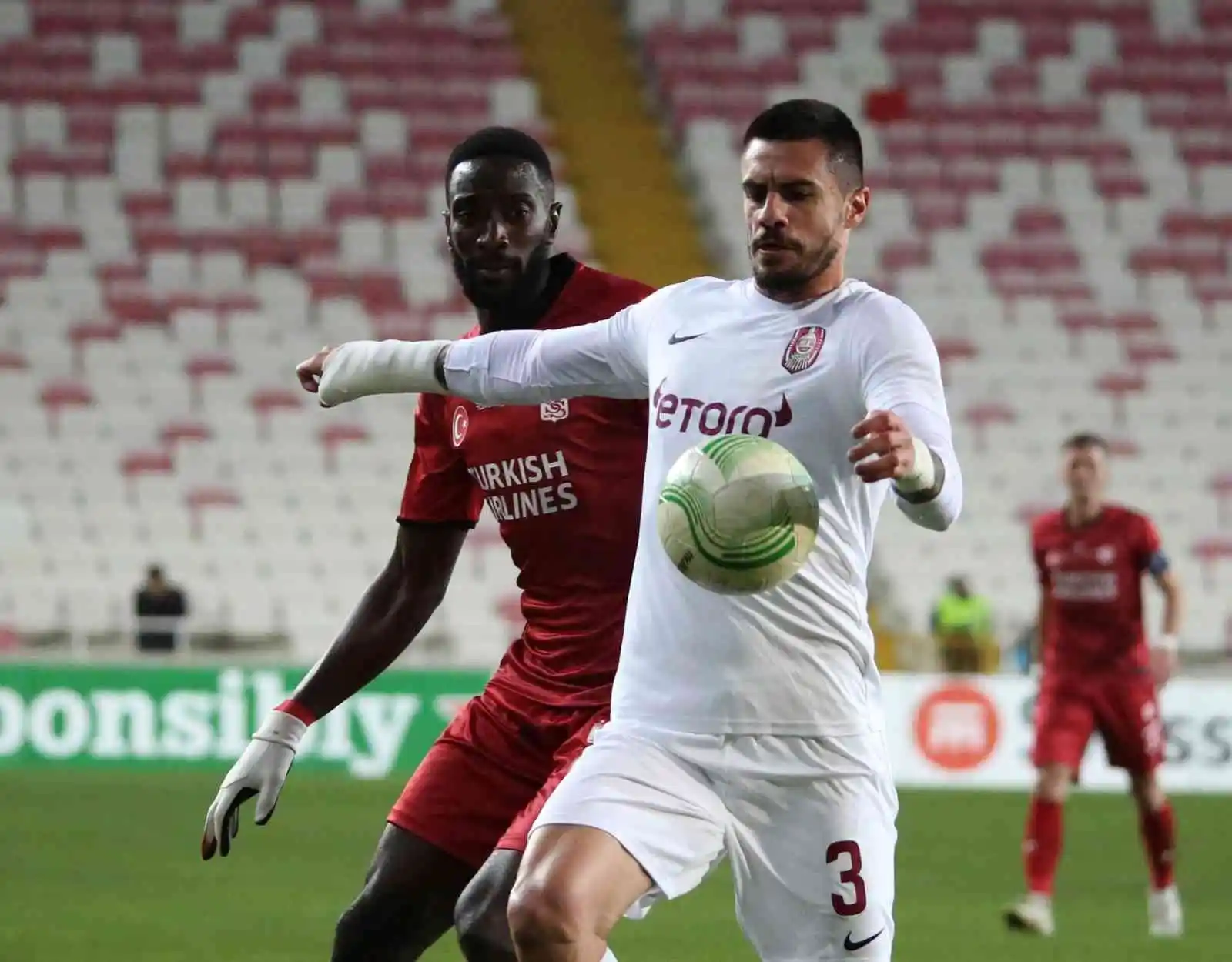 UEFA Avrupa Konferans Ligi: Sivasspor: 3 - CFR Cluj: 0 (Maç sonucu)
