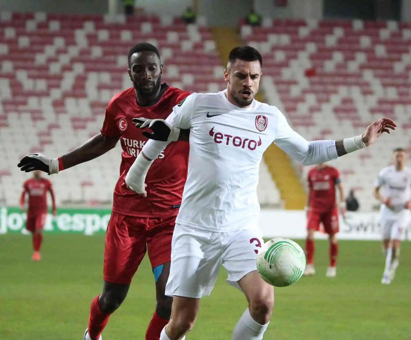 UEFA Avrupa Konferans Ligi: Sivasspor: 3 - CFR Cluj: 0 (Maç sonucu)
