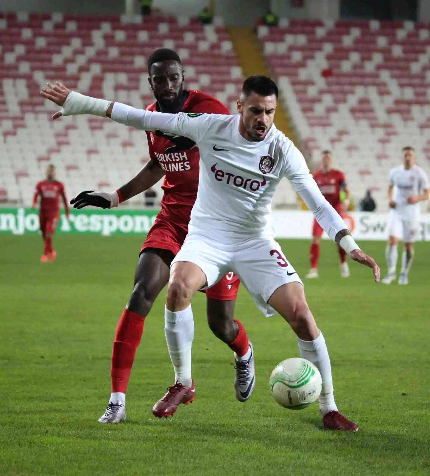 UEFA Avrupa Konferans Ligi: Sivasspor: 3 - CFR Cluj: 0 (Maç sonucu)
