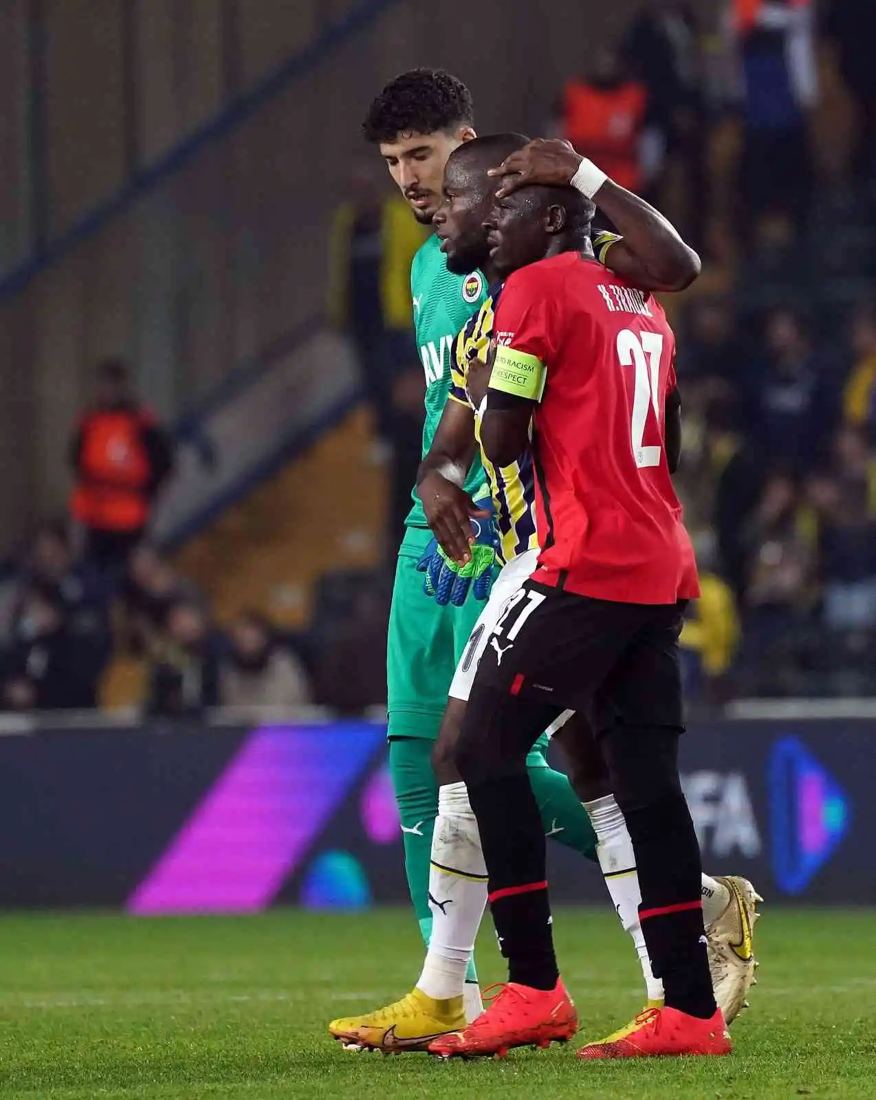 UEFA Avrupa Ligi: Fenerbahçe: 3 - Rennes: 3 (Maç sonucu)