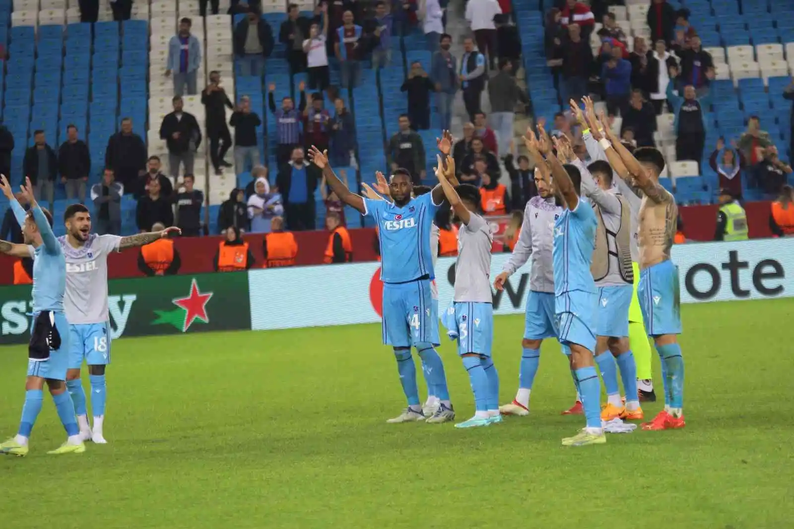 UEFA Avrupa Ligi: Trabzonspor: 4 - Monaco: 0 (Maç sonucu)
