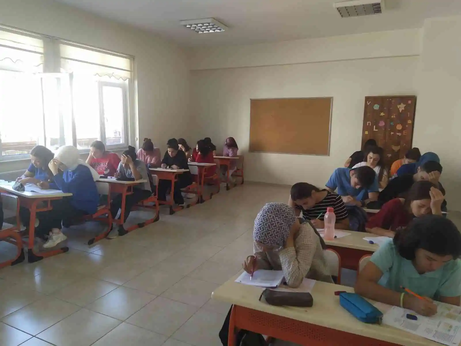 Üniversite adaylarına ’projeksiyonlu sınıflar’ ayrıcalığı
