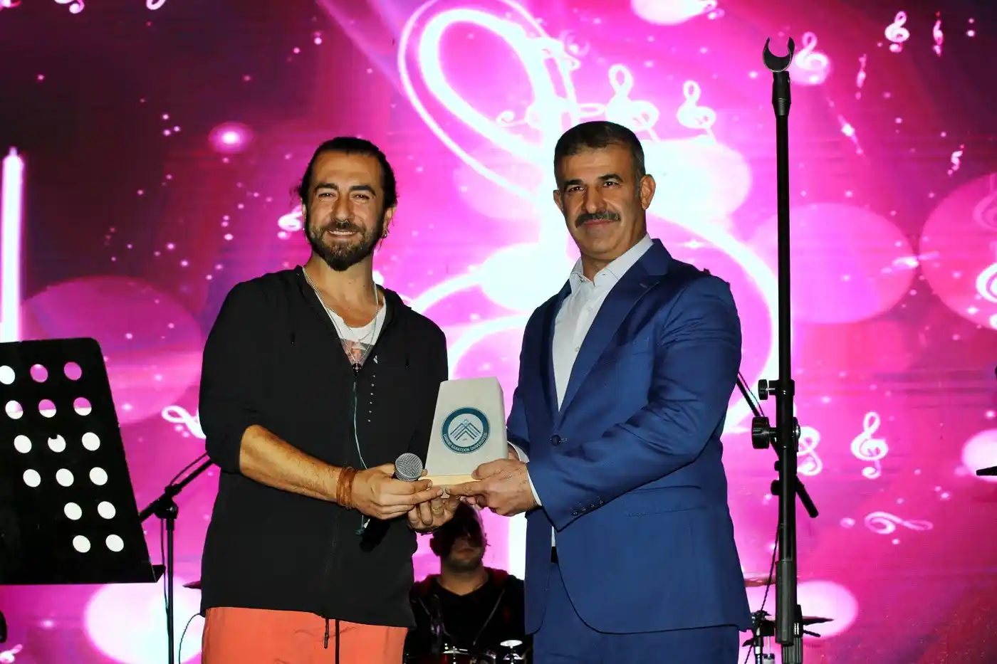Üniversite öğrencileri Deniz Tarman ile coştu
