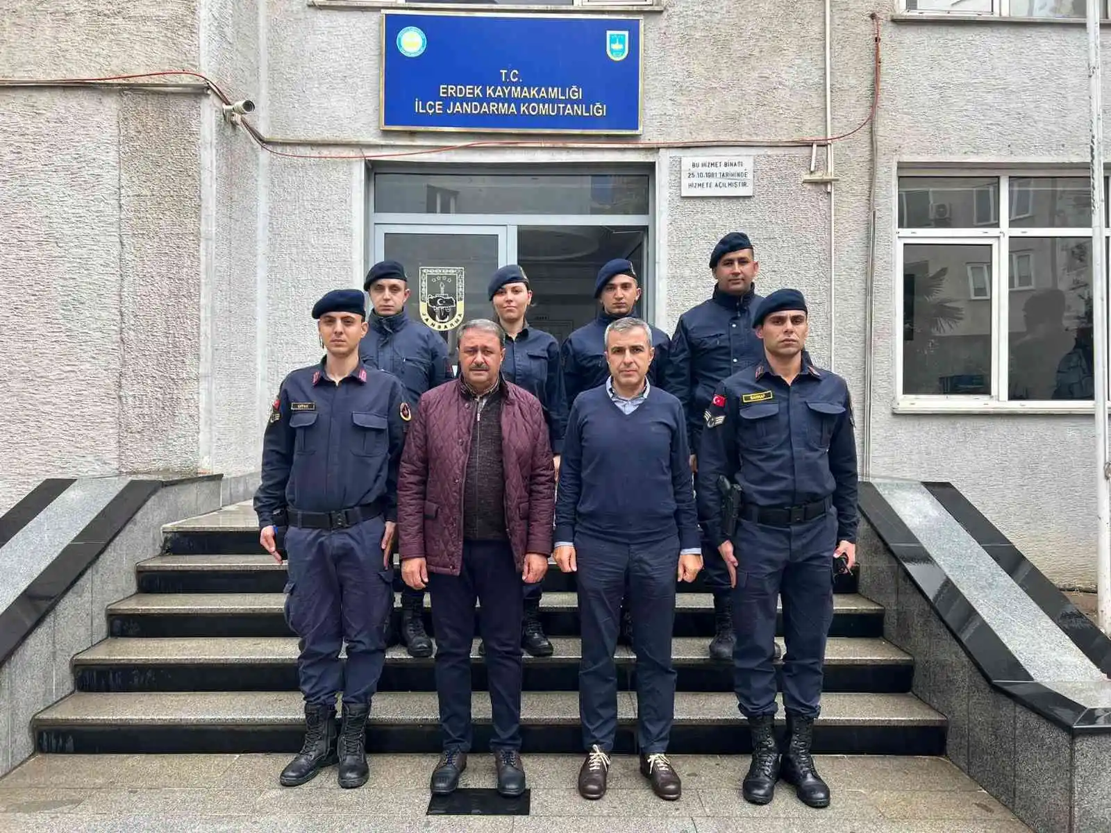 Vali Şıldak Erdek’te ziyaret ve denetimlerde bulundu
