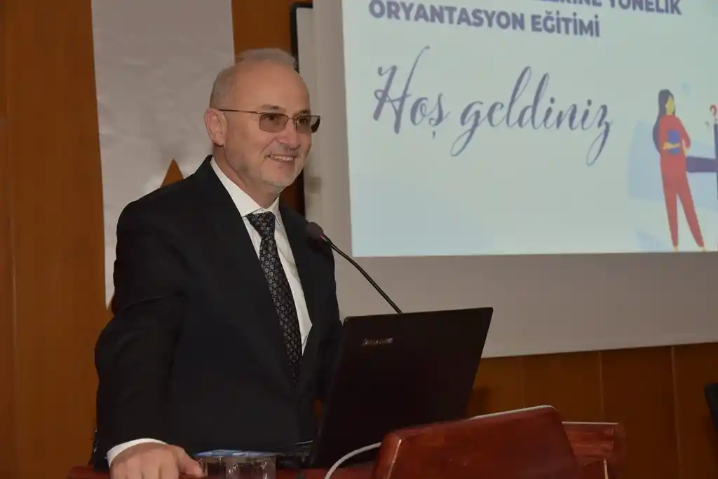 Yabancı uyruklu öğrencilere oryantasyon eğitimi