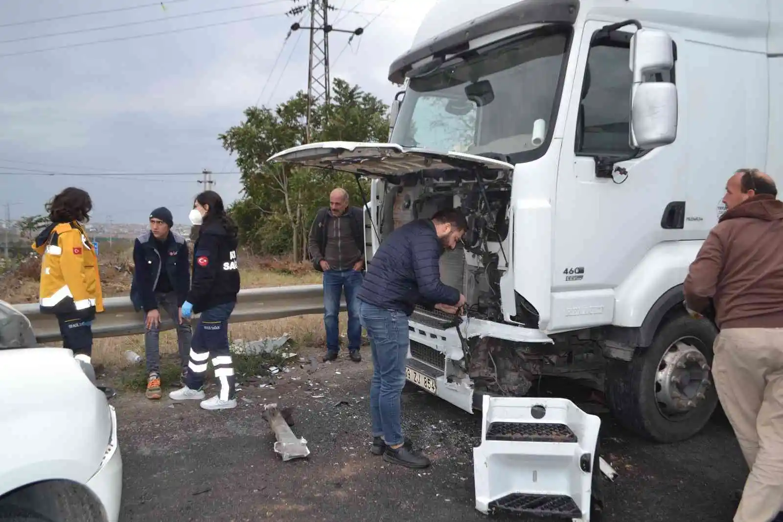 Yağışlı hava kazayı beraberinde getirdi: 1 yaralı